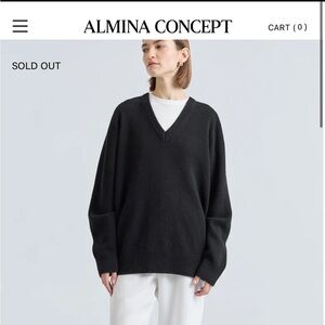 Almina Concept Wool Black V Neck Sweater M